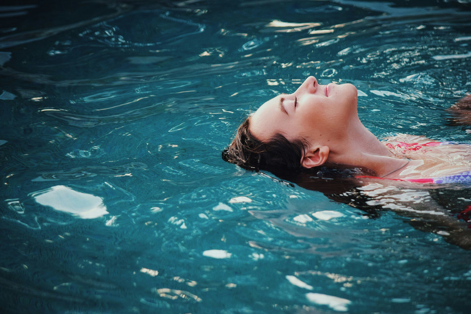 Solar Pool Heater vs Heat Pump Pool Heater
