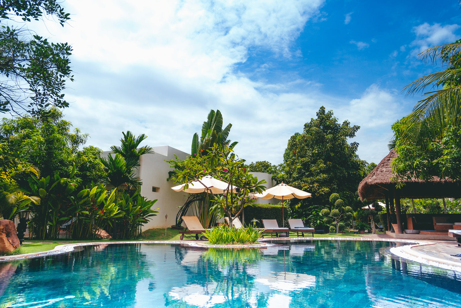 How Long Does a Pool Heat Pump Last? Pool Heater Life Expectancy