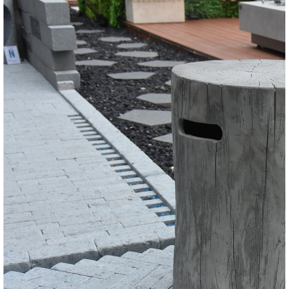 Elementi Tank Cover in Classic Gray for Manchester Fire Pit Table